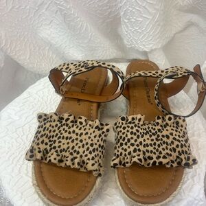 Pierre Dumas leather sandal